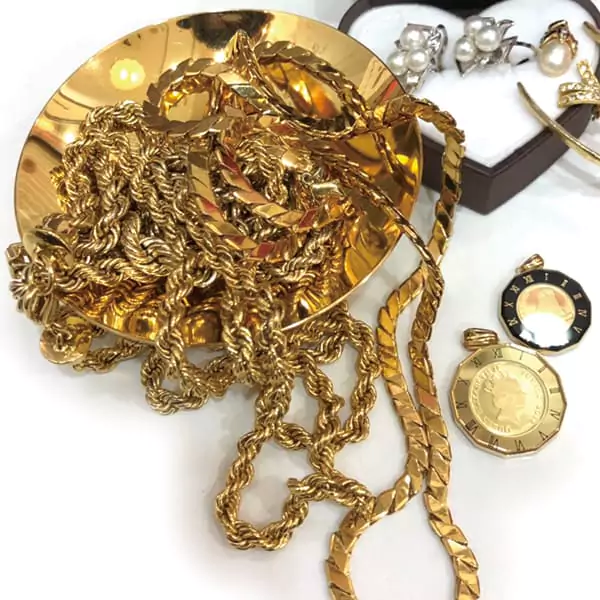 Golden cups, chains, coins, etc.