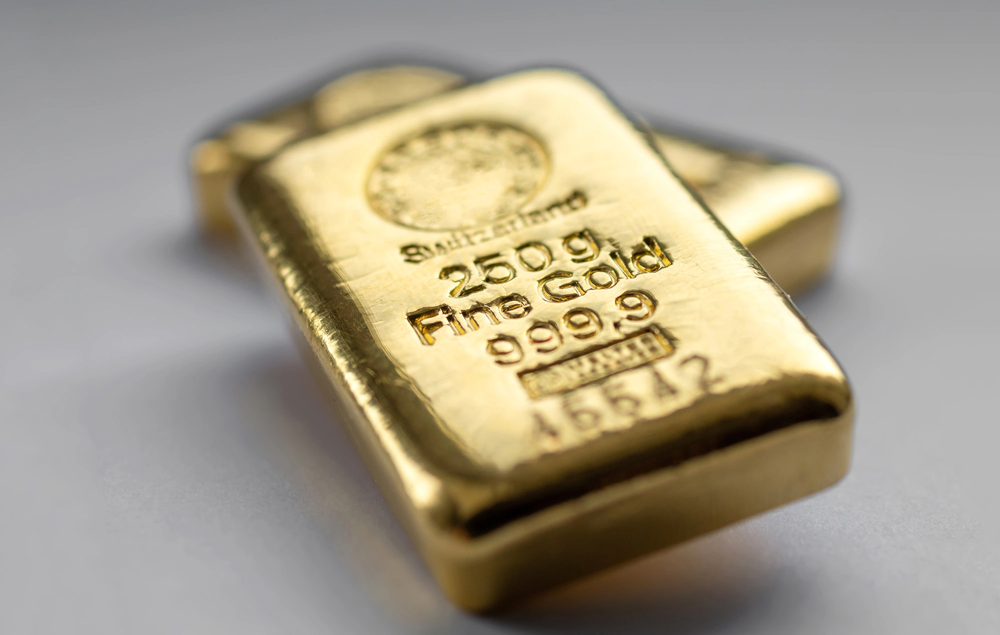 2 Gold Bar