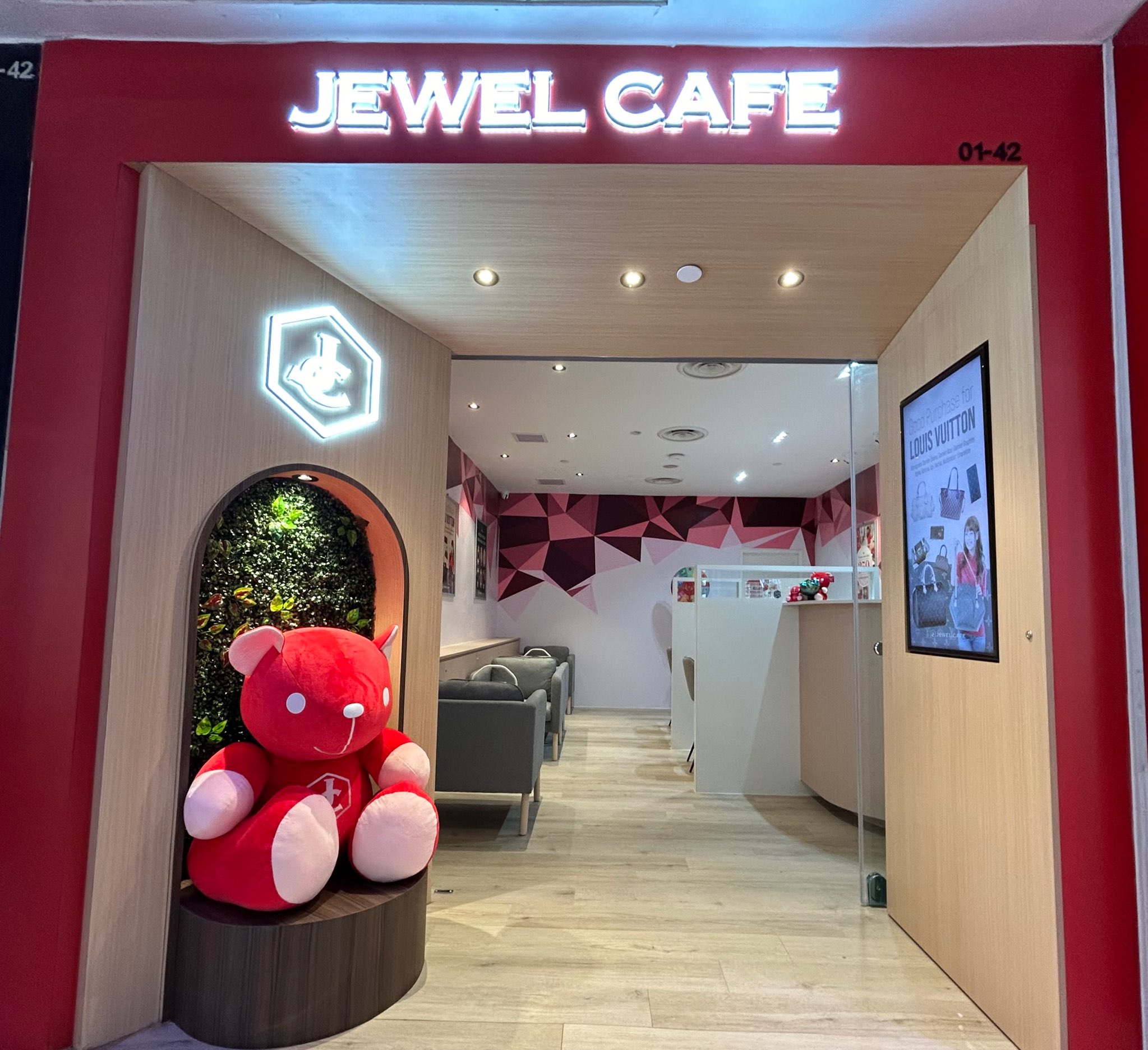 Jewel Cafe Junction 8