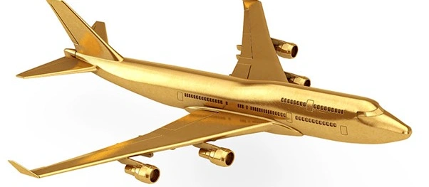 kapal terbang emas