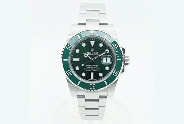 Rolex Submariner Hulk Hijau 116610LV